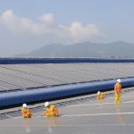 4 L-Energy Solar Experts